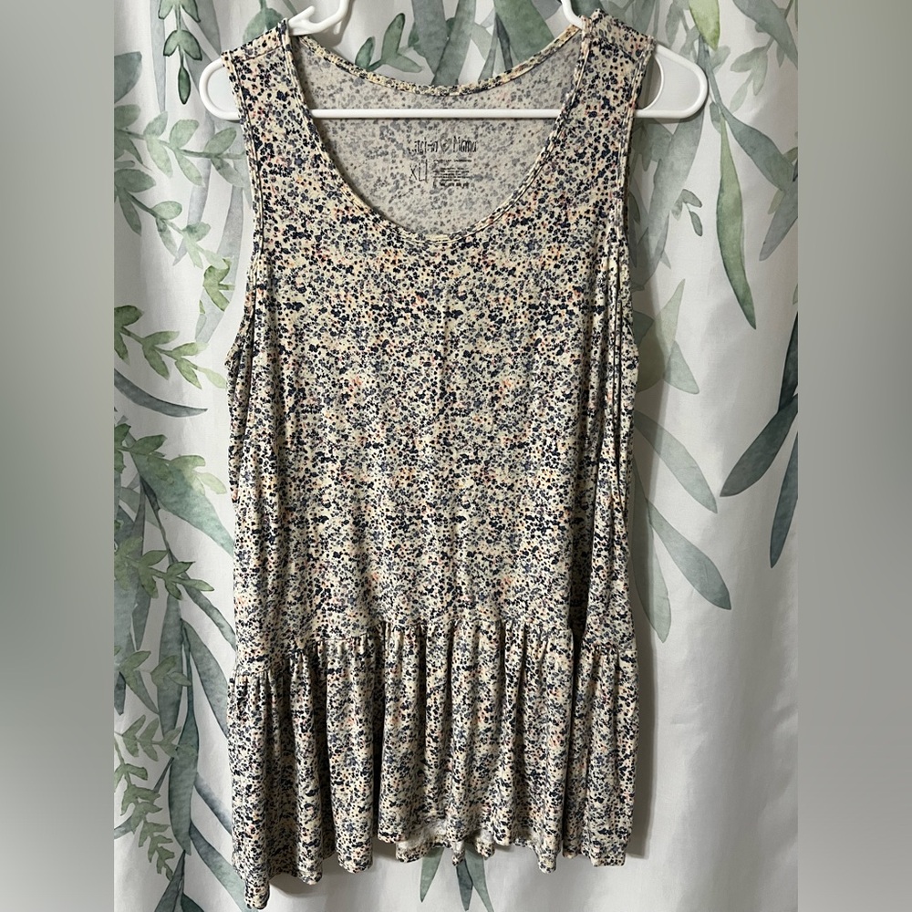 Latched Mama flowy tank top